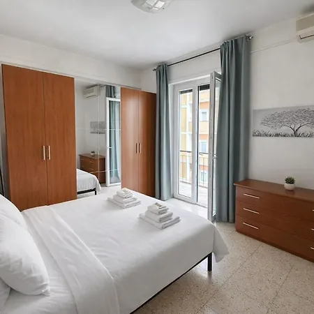 Modern Pigneto Flat, 5 Mins To Metro & Parking * Rome
